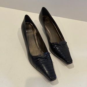 Stuart Weitzman Black Leather Bow Tie Kitten Heel Pumps size 10S EUC